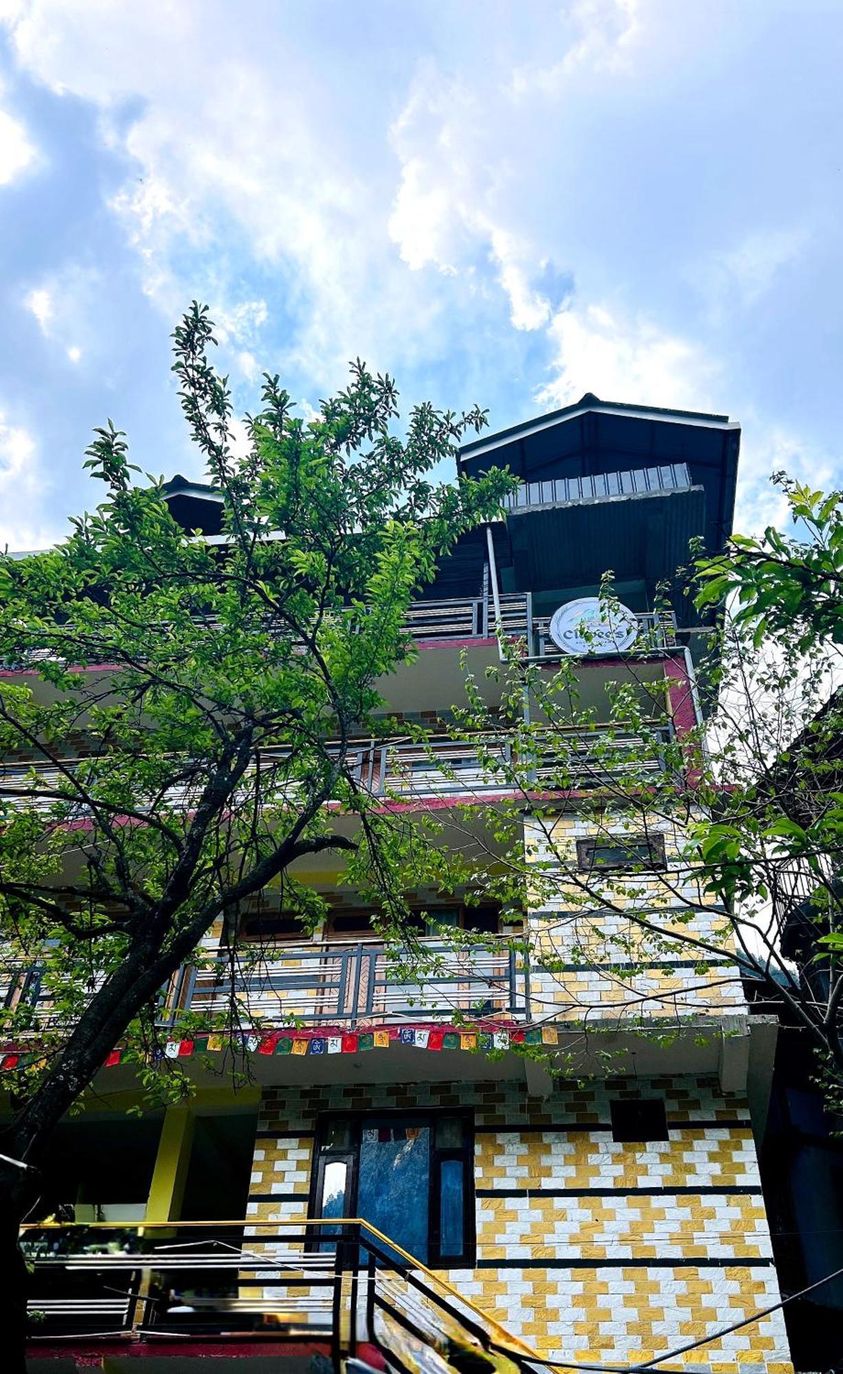 Clovee'S Rooms Dorms And Restro Kasol Exterior foto