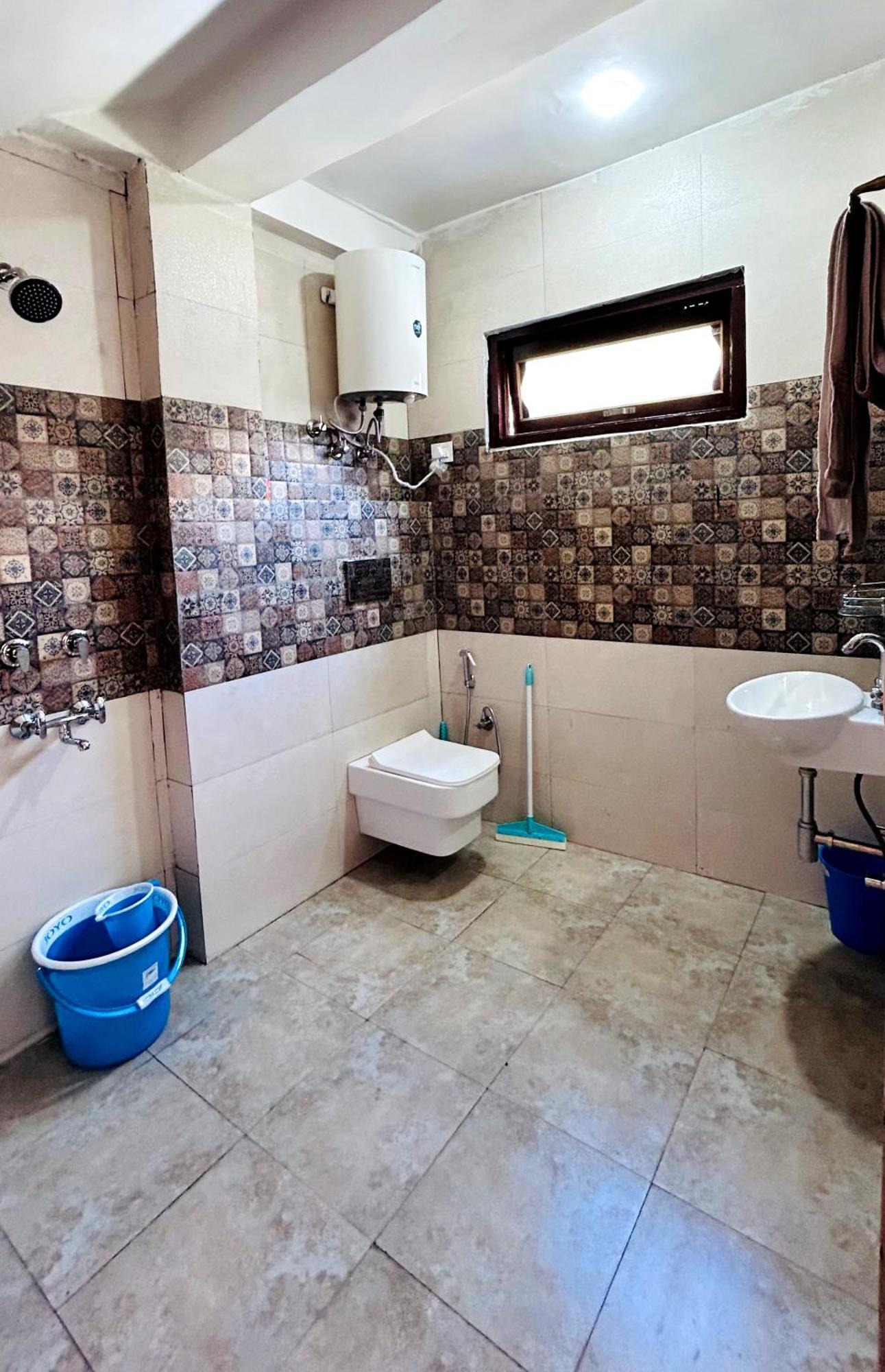 Clovee'S Rooms Dorms And Restro Kasol Exterior foto