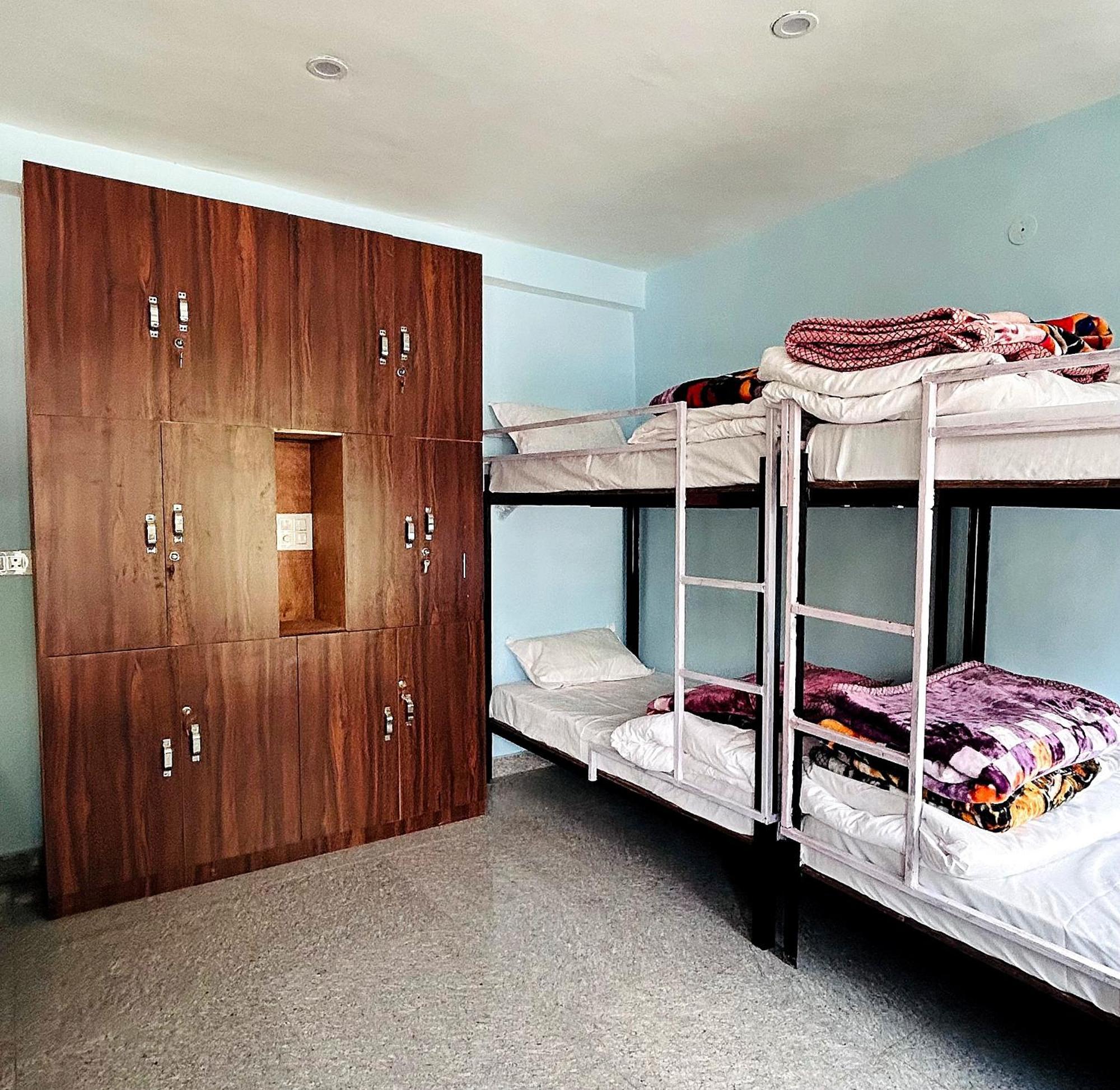 Clovee'S Rooms Dorms And Restro Kasol Exterior foto