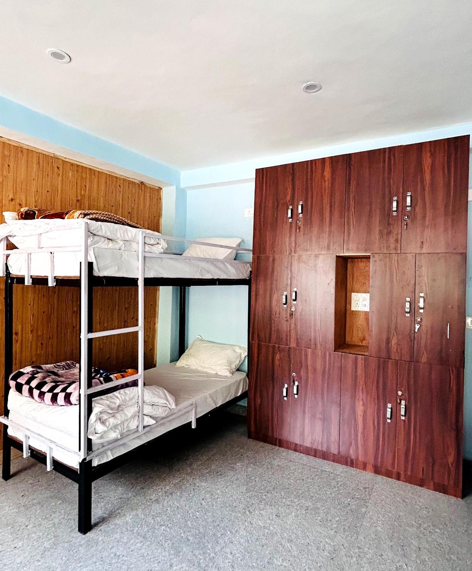 Clovee'S Rooms Dorms And Restro Kasol Exterior foto